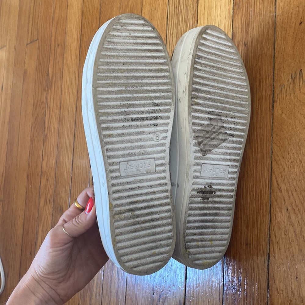 Slides - Picture 3 of 4